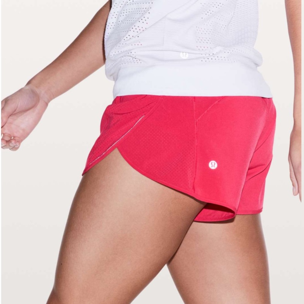 NEW with tags! Lululemon Real Quick Short *Perforated 3.5"
Fuchsia Pink - Picture 3 of 9